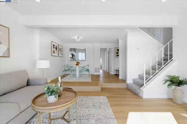 Hayward, CA 94541,1088 AZALEA CT