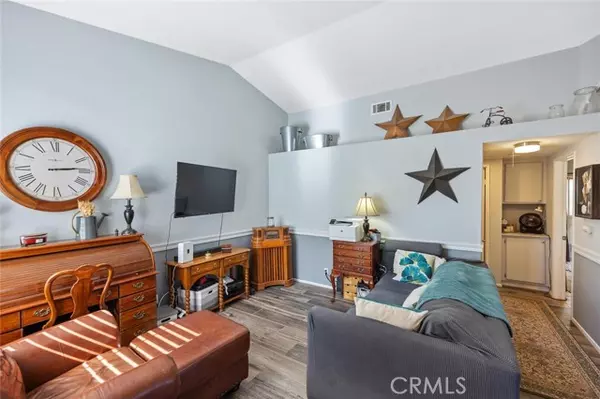 Saugus, CA 91390,28123 Seco Canyon 94