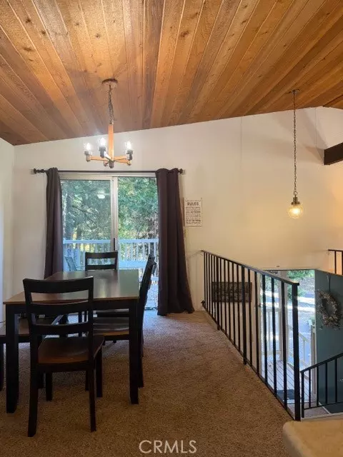 Lake Arrowhead, CA 92352,301 Canyon Crest