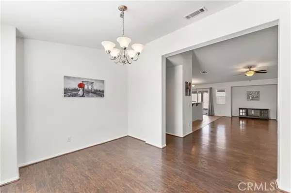 Rosamond, CA 93560,3319 Gemstone