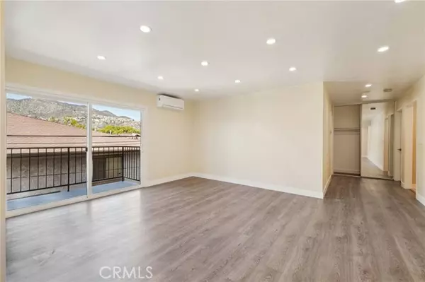 Glendale, CA 91203,409 Burchett 210