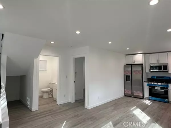 Reseda, CA 91335,7012 Bertrand AVE