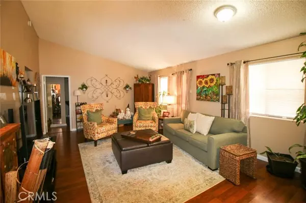 Menifee, CA 92586,27328 Calle Palo