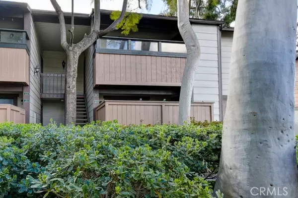 Lake Forest, CA 92630,20702 El Toro 239