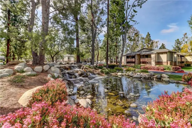 Lake Forest, CA 92630,20702 El Toro 239