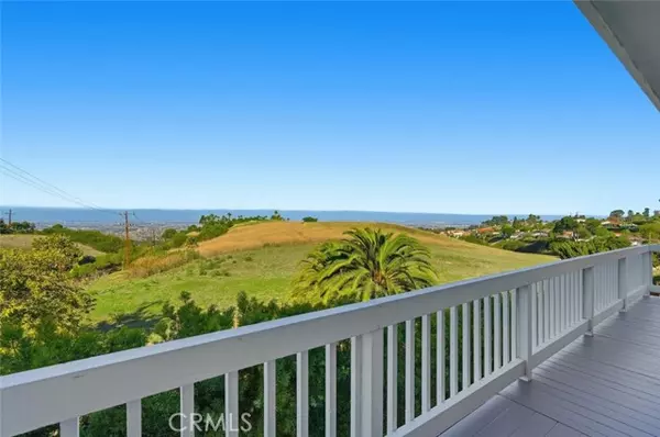 Rancho Palos Verdes, CA 90275,6045 Montemalaga