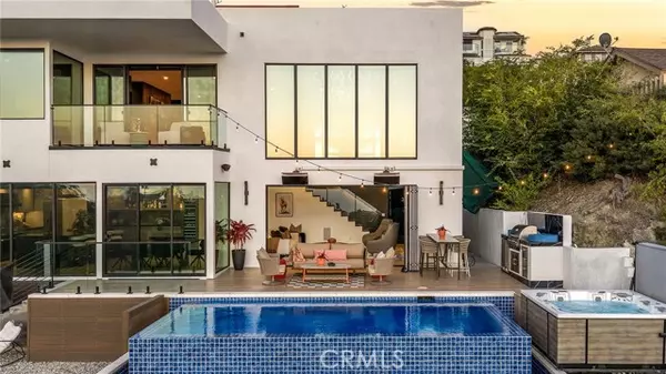 San Clemente, CA 92672,606 E Avenida San Juan