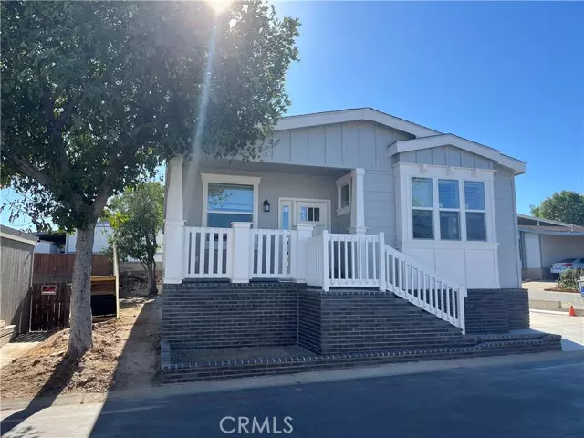 1550 Rimpau AVE 42, Corona, CA 92881