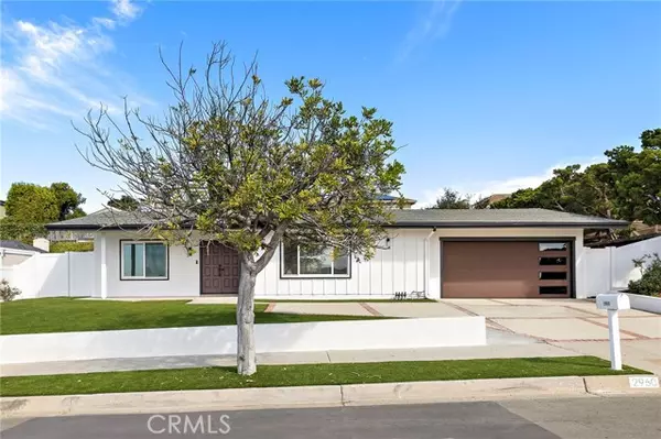 Laguna Beach, CA 92651,2960 Alta Laguna