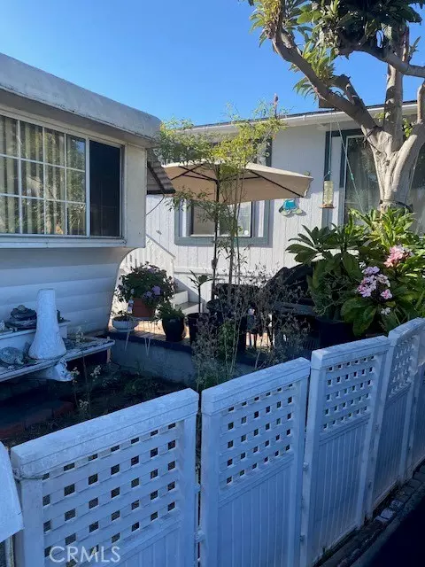 2767 W 1st ST 26, Santa Ana, CA 92703