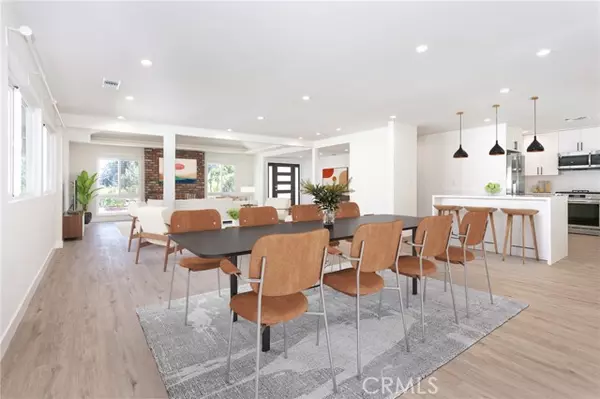 West Hills, CA 91307,6419 Valley CIR