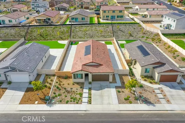 Lake Elsinore, CA 92530,15219 Laguna Ave