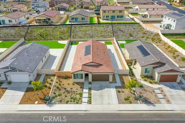 Lake Elsinore, CA 92530,15219 Laguna Ave