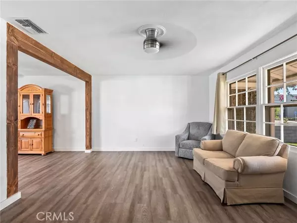 Rialto, CA 92376,360 W San Bernardino