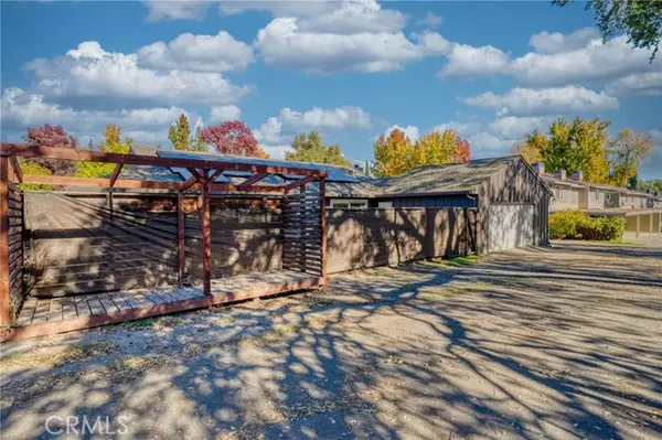 Lakeport, CA 95453,671 19th ST