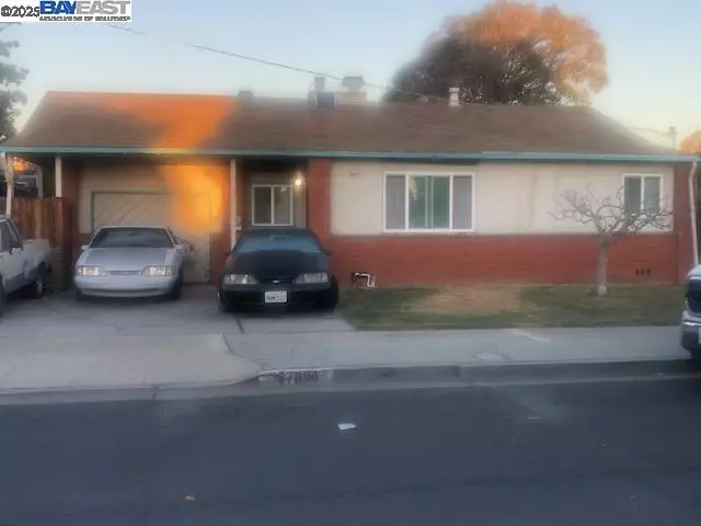 Hayward, CA 94544,27894 Andrea St