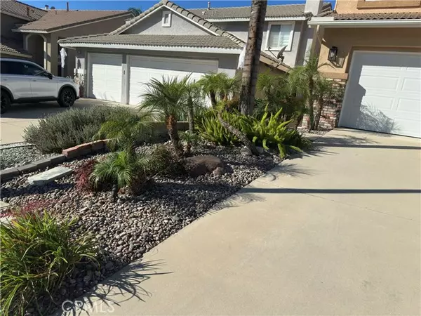 Fontana, CA 92336,5370 Wrangler DR