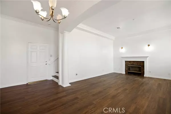 Arcadia, CA 91006,215 S 5th A