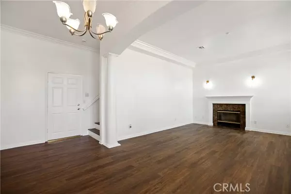 Arcadia, CA 91006,215 S 5th A