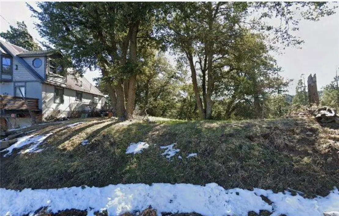 Cedarpines Park, CA 92322,820 Buck Dr