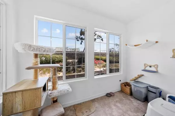 Chula Vista, CA 91913,1452 Canvas DR 1