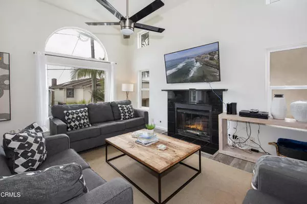 Ventura, CA 93001,6733 Breakers WAY