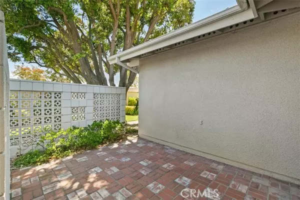 Laguna Woods, CA 92637,386 Avenida Castilla C