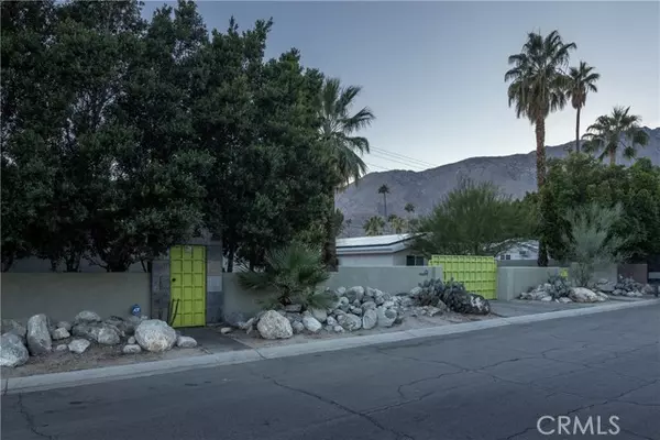 Palm Springs, CA 92262,435 E Chuckwalla