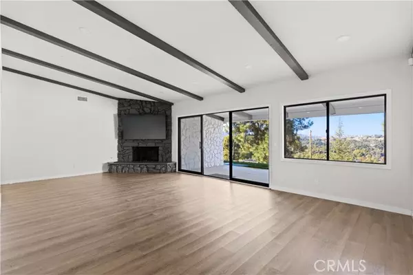 Woodland Hills, CA 91364,4955 Alatar DR