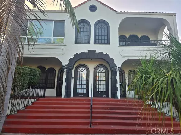 1731 Winona, Hollywood, CA 90027