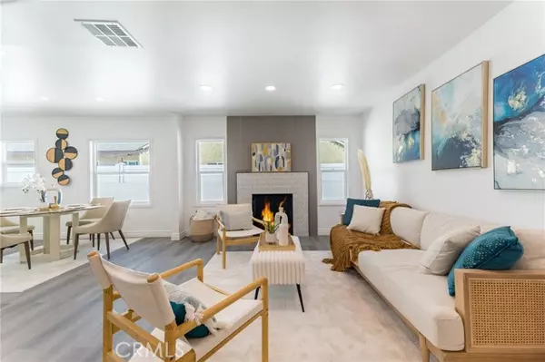 North Hollywood, CA 91605,11912 Elkwood ST