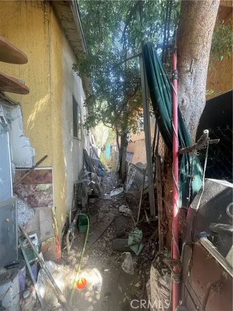 Sylmar, CA 91342,11465 Sunburst