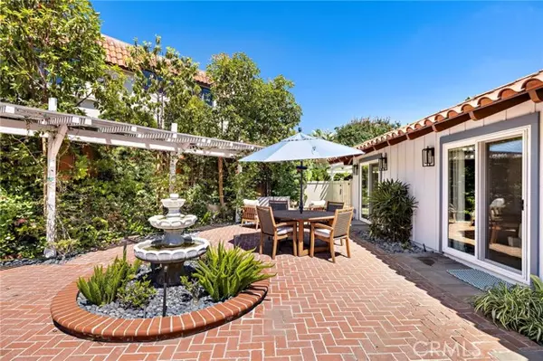 San Clemente, CA 92672,185 E Avenida Cordoba