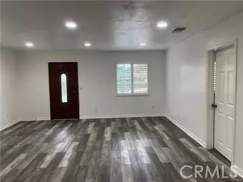 Canoga Park, CA 91303,22029 Covello