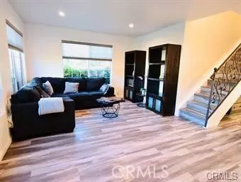 Reseda, CA 91335,6501 Vanalden