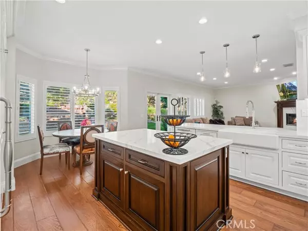 Canyon Country, CA 91387,15345 Michael Crest