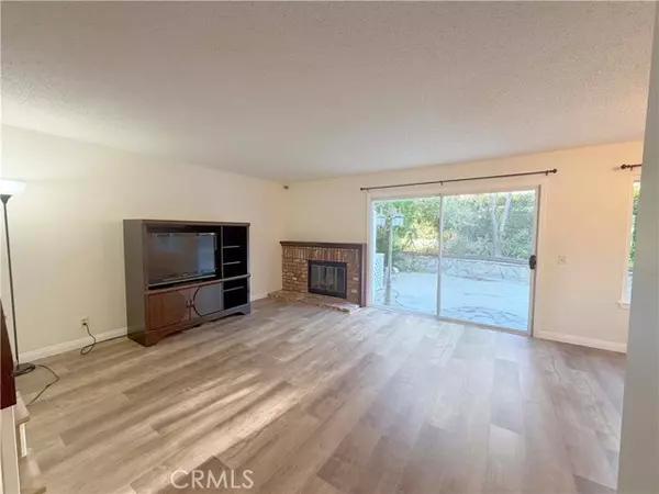 Porter Ranch, CA 91326,19571 Turtle RDG