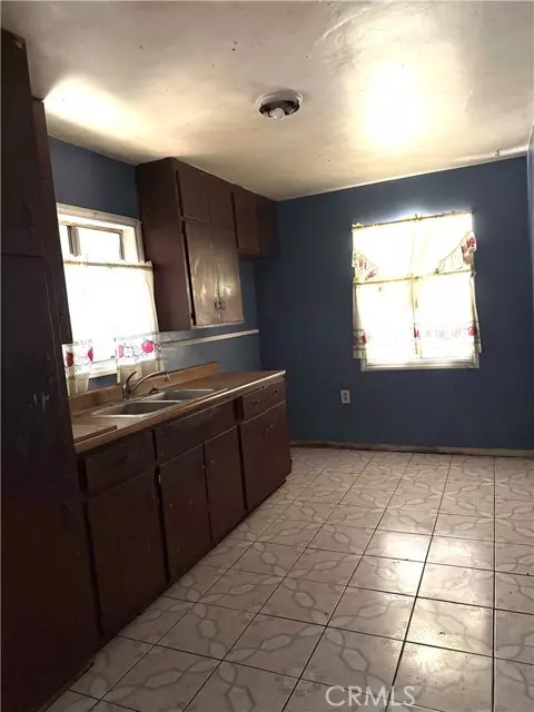 Colton, CA 92324,146 Orange AVE