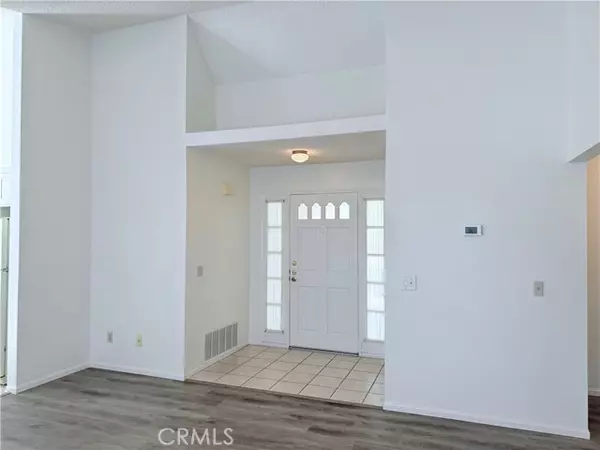 Palmdale, CA 93551,39330 Gainsborough