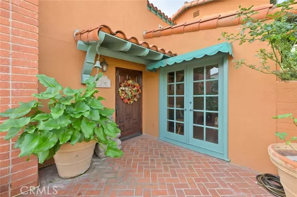 Newport Beach, CA 92663,124 Via Quito