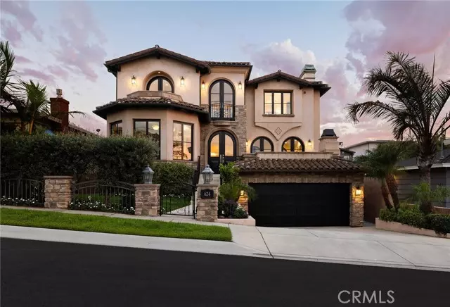 624 14th ST, Manhattan Beach, CA 90266