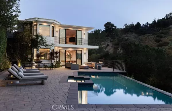 3820 Knobhill, Sherman Oaks, CA 91423