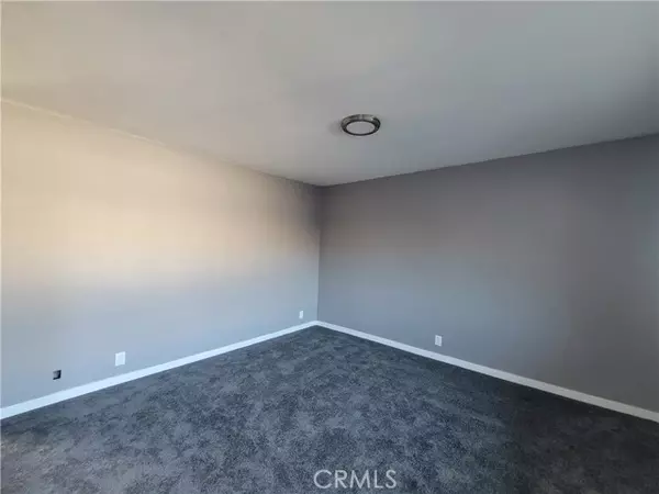 Long Beach, CA 90805,409 E Market