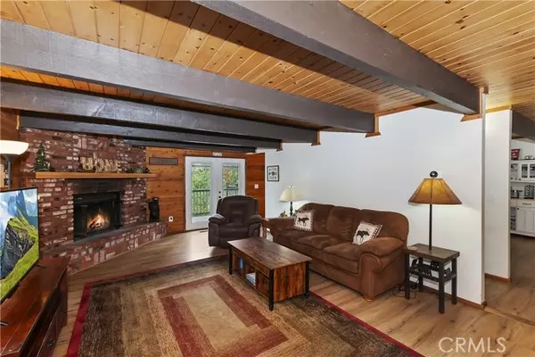 Big Bear City, CA 92314,716 Villa Grove AVE