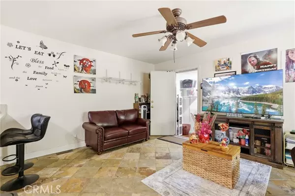 Yorba Linda, CA 92886,3575 Falconridge RD