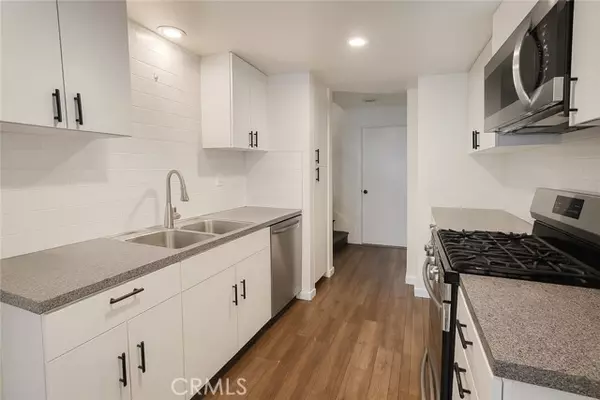 Anaheim, CA 92802,2323 S Cutty 61