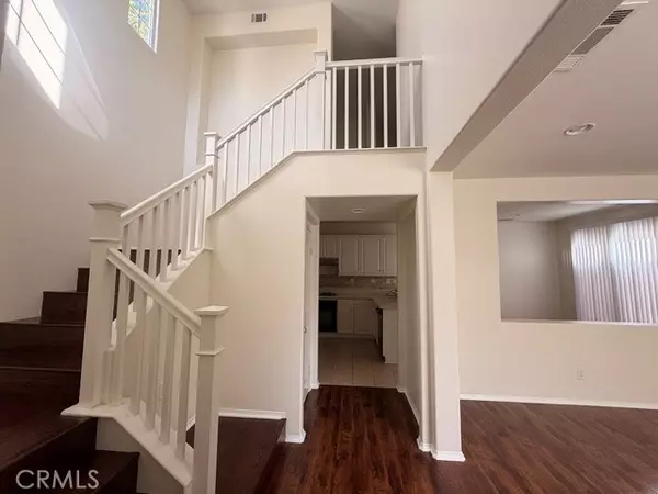 Irvine, CA 92602,5 Del Mar