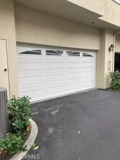 Aliso Viejo, CA 92656,83 Pamplona