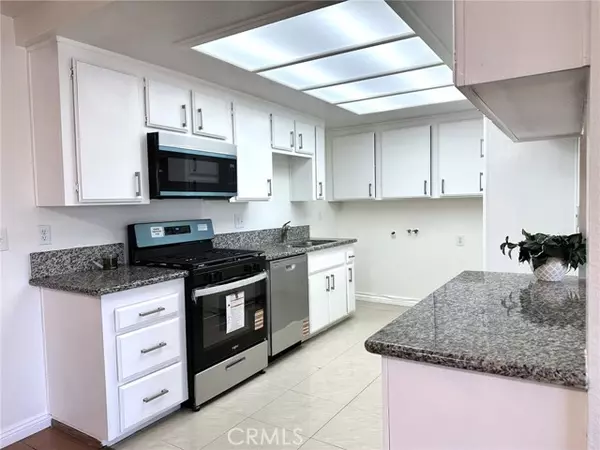 16970 Marygold AVE 30, Fontana, CA 92335