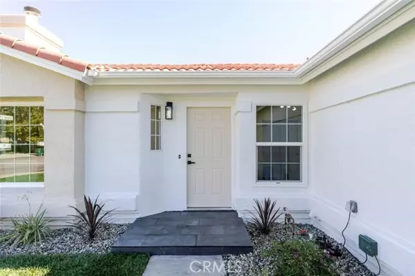 Lancaster, CA 93536,44124 Wellesley CT